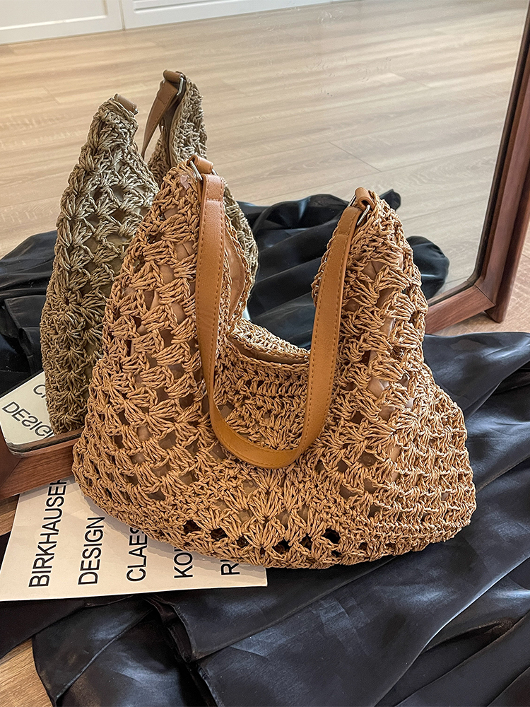 Handwoven Women's Straw Tote Bag - Trendy Large Capacity Beach Vacation Shoulder Bag 2025 Style Handwoven Women's Straw Tote Bag - Trendy Large Capacity Beach Vacation Shoulder Bag 2025 Style