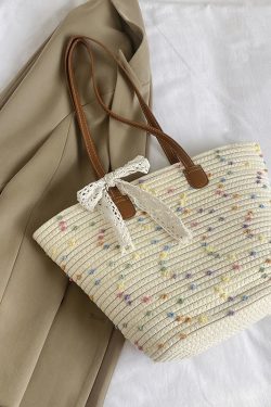Handwoven Women's Summer Beach Tote Bag - Trendy Shoulder Bag with Large Capacity for Commuter Style