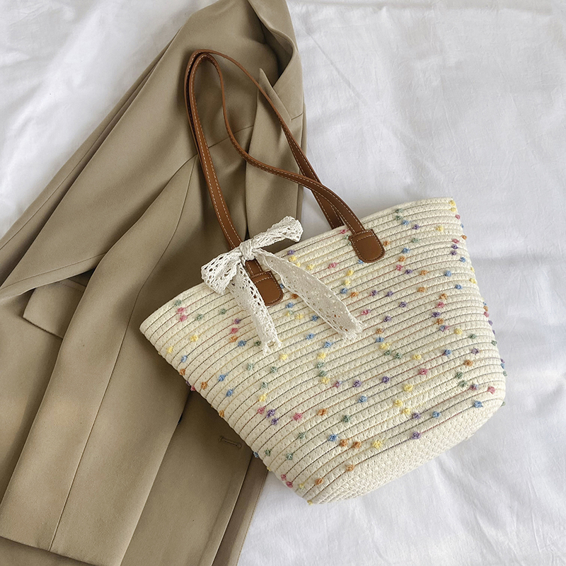 Handwoven Women's Summer Beach Tote Bag - Trendy Shoulder Bag with Large Capacity for Commuter Style Handwoven Women's Summer Beach Tote Bag - Trendy Shoulder Bag with Large Capacity for Commuter Style