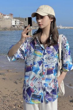 Hawaiian Floral Short Sleeve Shirt for Women - Loose Fit Beach Top in Hong Kong Style for Seaside Vacation