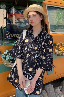 Hawaiian Floral Short Sleeve Shirt for Women - Loose Fit Beach Top in Hong Kong Style for Seaside Vacation