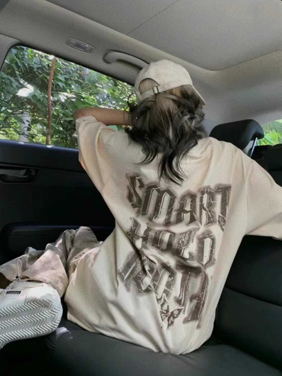 Heavyweight Cotton Butterfly Print Short-Sleeve T-Shirt for Men and Women - Retro American Casual Style Heavyweight Cotton Butterfly Print Short-Sleeve T-Shirt for Men and Women - Retro American Casual Style