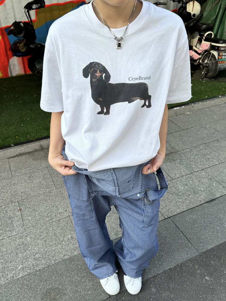 Heavyweight Dachshund Print Short Sleeve T-Shirt - Vintage Unisex Loose Fit, Trendy 90s Inspired Casual Top Heavyweight Dachshund Print Short Sleeve T-Shirt - Vintage Unisex Loose Fit, Trendy 90s Inspired Casual Top