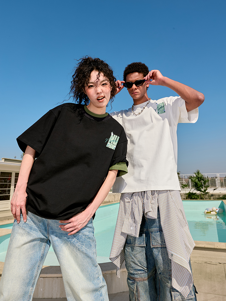 Heavyweight Floral Embroidered Short Sleeve T-Shirt for Men and Women - American Streetwear, Loose Fit, 2025 Summer Style Heavyweight Floral Embroidered Short Sleeve T-Shirt for Men and Women - American Streetwear, Loose Fit, 2025 Summer Style