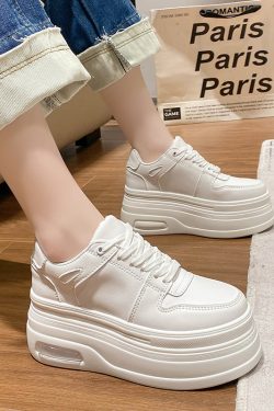 Height-Increasing 8cm Thick-Soled White Leather Sneakers for Women - Trendy Spring 2023 European Style Versatile Skate Shoes
