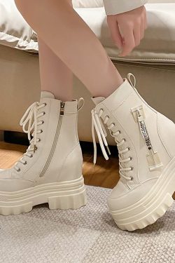 Height Increasing Martin Boots for Women - 10cm Thick Sole Ankle Boots in British Style - Versatile Autumn Winter Footwear