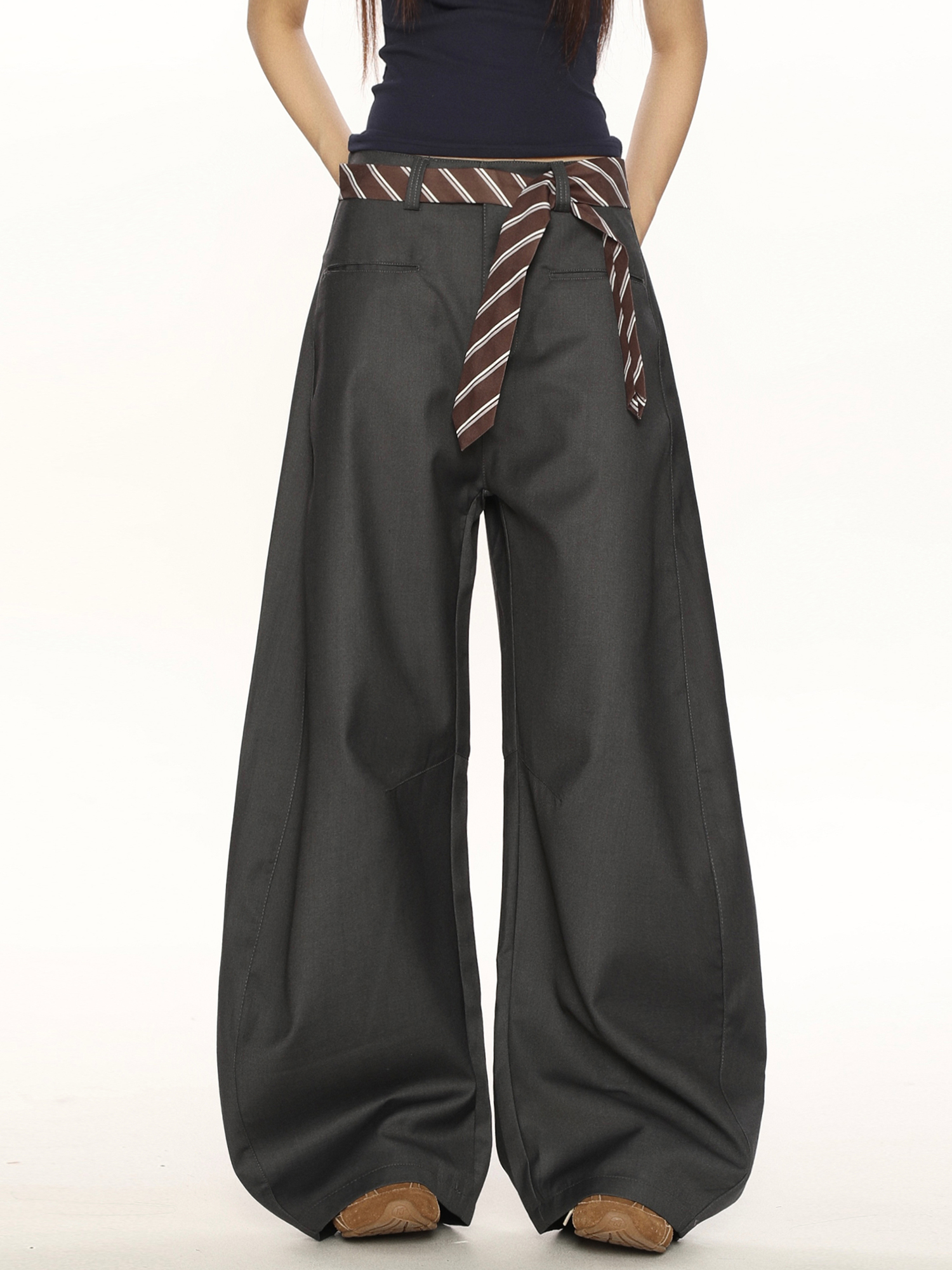 High-End Casual Wide-Leg Floor-Length Pants for Women - Unique Draped Design with Curved Blade Detail, Versatile Fashion Statement High-End Casual Wide-Leg Floor-Length Pants for Women - Unique Draped Design with Curved Blade Detail, Versatile Fashion Statement
