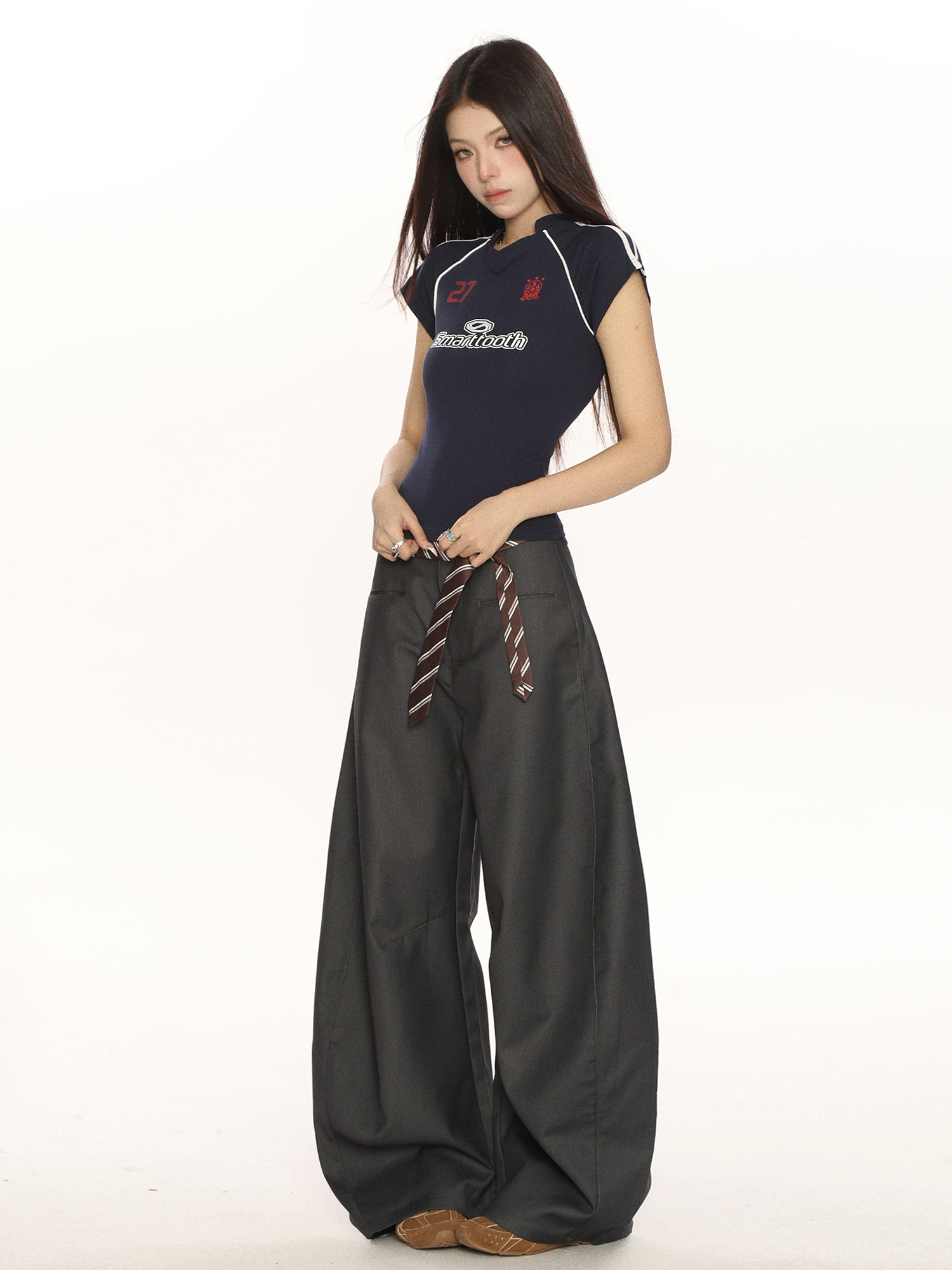 High-End Casual Wide-Leg Floor-Length Pants for Women - Unique Draped Design with Curved Blade Detail, Versatile Fashion Statement High-End Casual Wide-Leg Floor-Length Pants for Women - Unique Draped Design with Curved Blade Detail, Versatile Fashion Statement