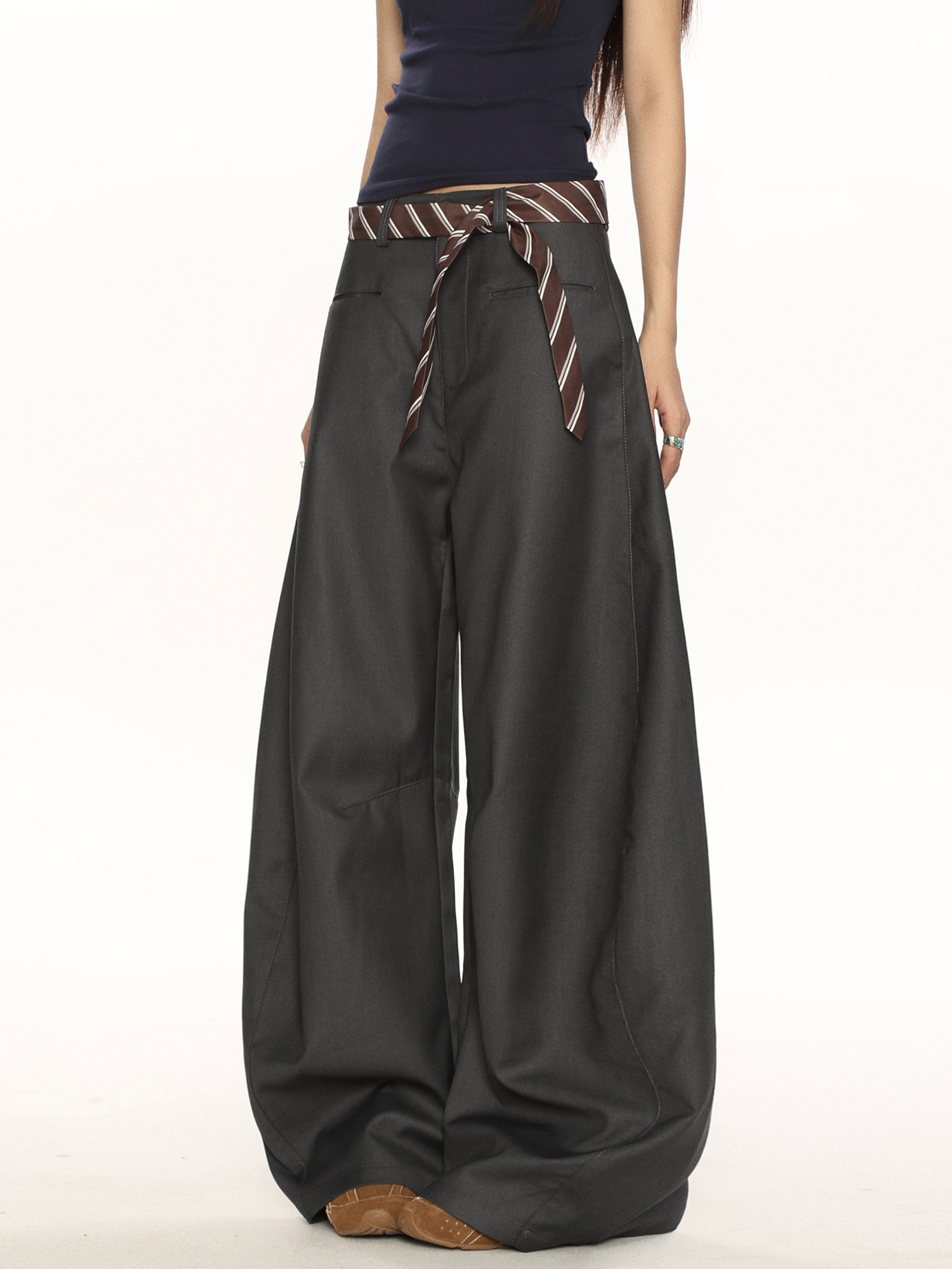 High-End Casual Wide-Leg Floor-Length Pants for Women - Unique Draped Design with Curved Blade Detail, Versatile Fashion Statement High-End Casual Wide-Leg Floor-Length Pants for Women - Unique Draped Design with Curved Blade Detail, Versatile Fashion Statement
