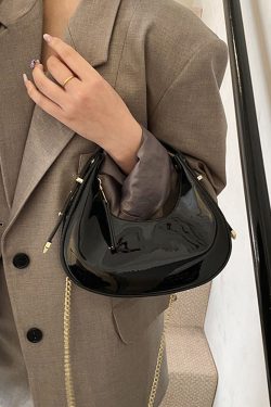 High-End Laser Patent Leather Crescent Handbag - Women's 2025 Trendy Chain Shoulder Crossbody Bag