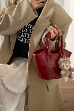 High-End Red Bucket Bag for Women - 2025 Bridal Handbag, Bridesmaid Wedding Crossbody Bag, Elegant Fashion Accessory