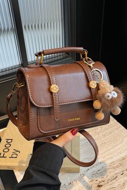 High-End Retro Handbag for Women - Summer 2025 Fashion, Versatile Commuting Shoulder & Crossbody Small Square Bag