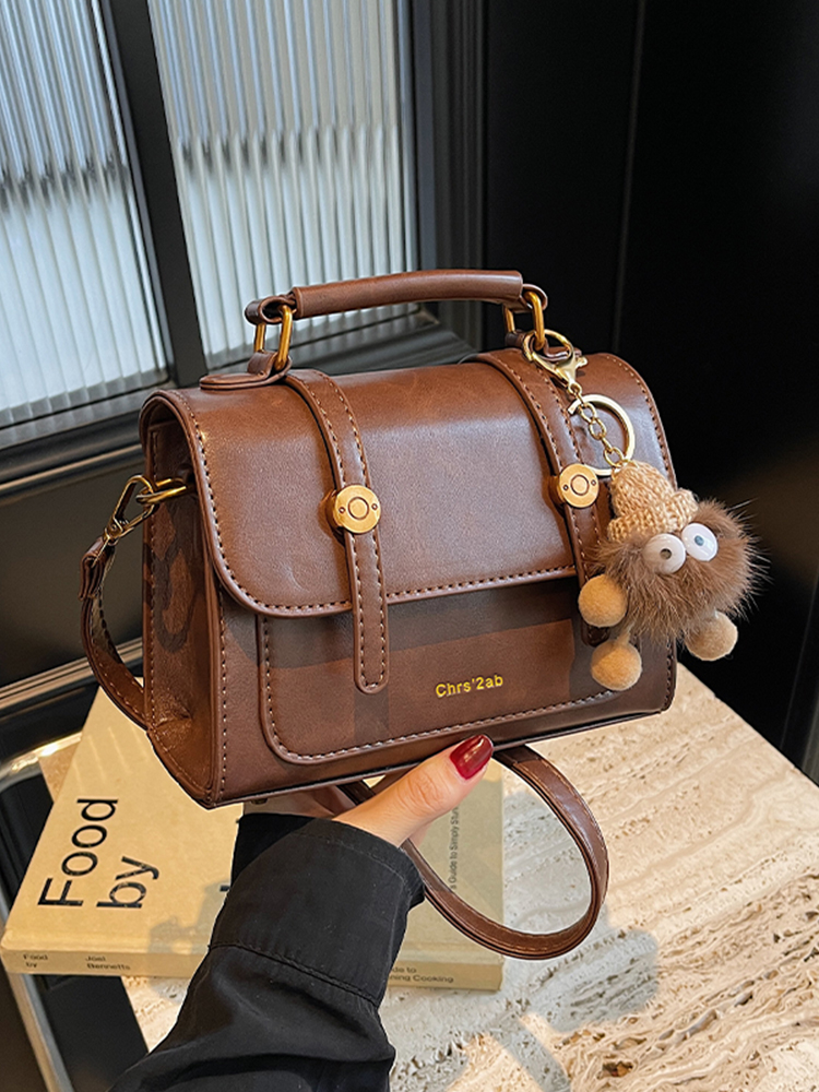 High-End Retro Handbag for Women - Summer 2025 Fashion, Versatile Commuting Shoulder & Crossbody Small Square Bag High-End Retro Handbag for Women - Summer 2025 Fashion, Versatile Commuting Shoulder & Crossbody Small Square Bag