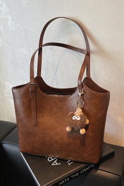 High-End Retro Women's Shoulder Bag, Versatile Large Capacity Tote for Summer 2025 Fashion