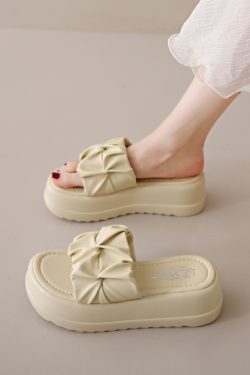 High-End Thick-Soled Platform Slide Sandals for Women - Non-Slip, Height-Increasing, Fashionable Summer 2025 Outdoor Footwear