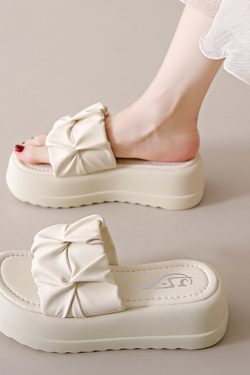 High-End Thick-Soled Platform Slide Sandals for Women - Non-Slip, Height-Increasing, Fashionable Summer 2025 Outdoor Footwear