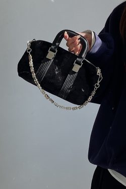 High-End Women's Chain Shoulder Bag - Stylish Large Crossbody & Handheld Fashionable Masterpiece for 2025