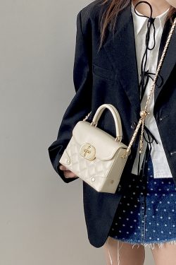 High-End Women's Crossbody Bag - Large Protagonist Design, Small Size, Perfect for Spring/Summer, Fragrant Wind Style