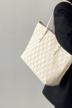 High-End Women's Large Capacity Tote Bag for Classroom & Commuting - Versatile Handheld & Shoulder Bag