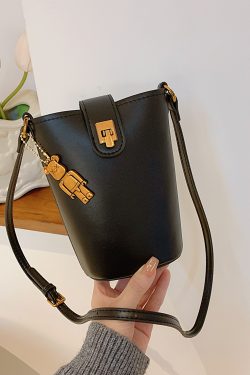 High-End Women's Retro Bucket Bag - 2025 Autumn/Winter Casual Crossbody for Commuting and Versatile Style