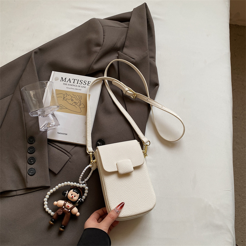 High-End Yellow Mini Crossbody Bag for Women - Vertical Design Phone Bag for Summer 2025 High-End Yellow Mini Crossbody Bag for Women - Vertical Design Phone Bag for Summer 2025