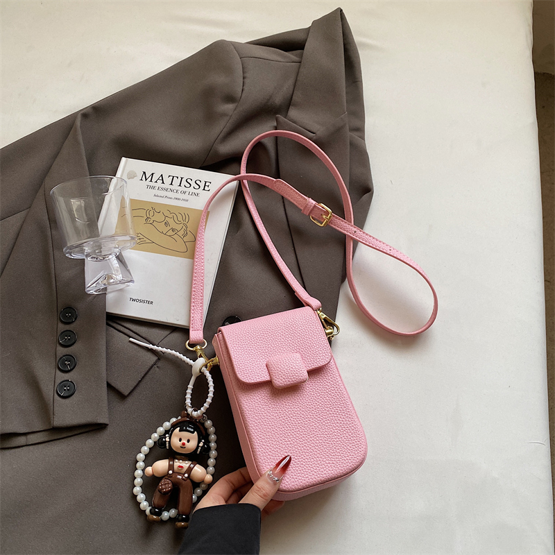 High-End Yellow Mini Crossbody Bag for Women - Vertical Design Phone Bag for Summer 2025 High-End Yellow Mini Crossbody Bag for Women - Vertical Design Phone Bag for Summer 2025