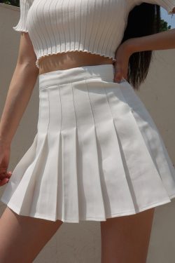 High-Waisted American Retro Pleated Tennis Skirt with Light-Blocking Leggings - Slimming Woven Design for Trendy 90s Style