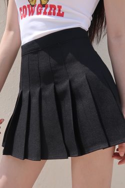 High-Waisted American Retro Pleated Tennis Skirt with Light-Blocking Leggings - Slimming Woven Design for Trendy 90s Style