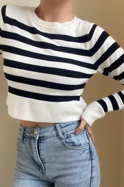 High-Waisted Black and White Striped Knit Top for Women - French Minimalist Versatile Basic Round Neck Style