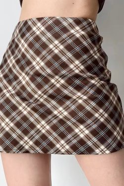 High-Waisted Plaid A-Line Skirt for Women - Retro DIY European American Style for New Year Celebrations