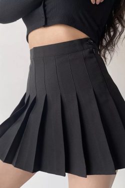High-Waisted Pleated Mini Skirt with Safety Shorts - Retro American Style, Mizuhara Kiko Inspired, Super Beautiful Fashion Statement
