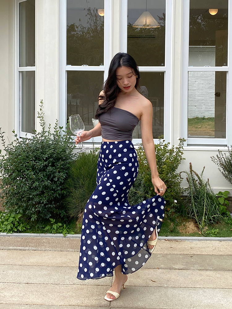 High-Waisted Polka Dot Irregular Vintage Long Skirt with Fish Tail Design - Slimming Asymmetrical Style High-Waisted Polka Dot Irregular Vintage Long Skirt with Fish Tail Design - Slimming Asymmetrical Style
