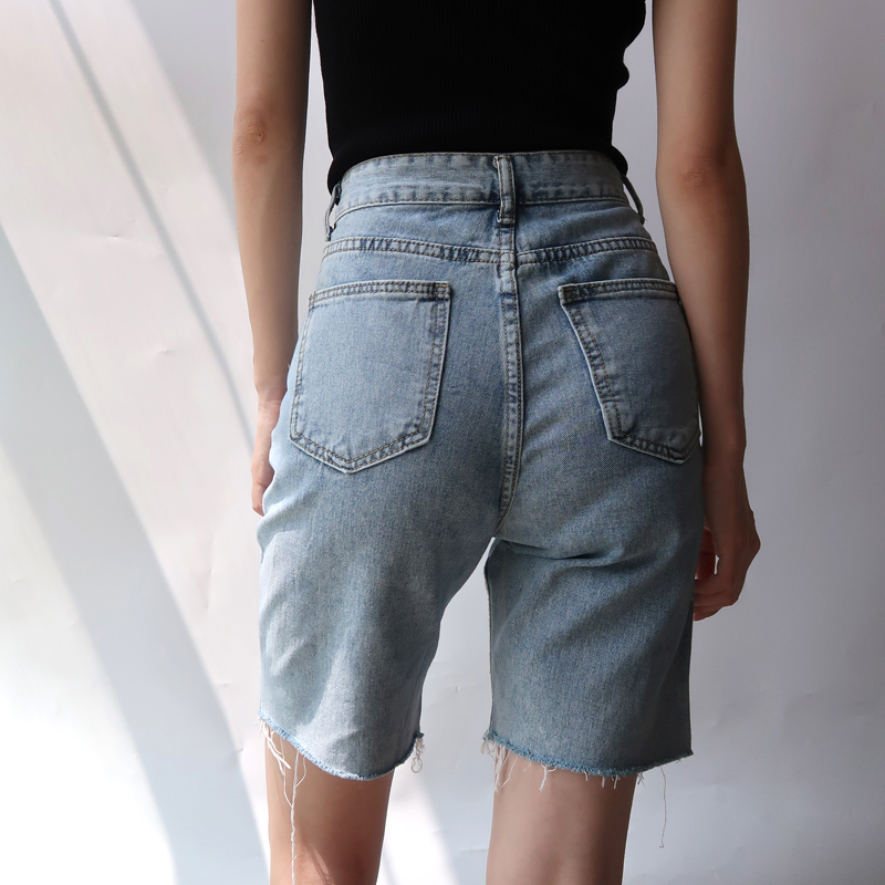 High-Waisted Retro Slim-Fit Frayed Denim Shorts for Women - European & American Style Cycling Summer Shorts High-Waisted Retro Slim-Fit Frayed Denim Shorts for Women - European & American Style Cycling Summer Shorts