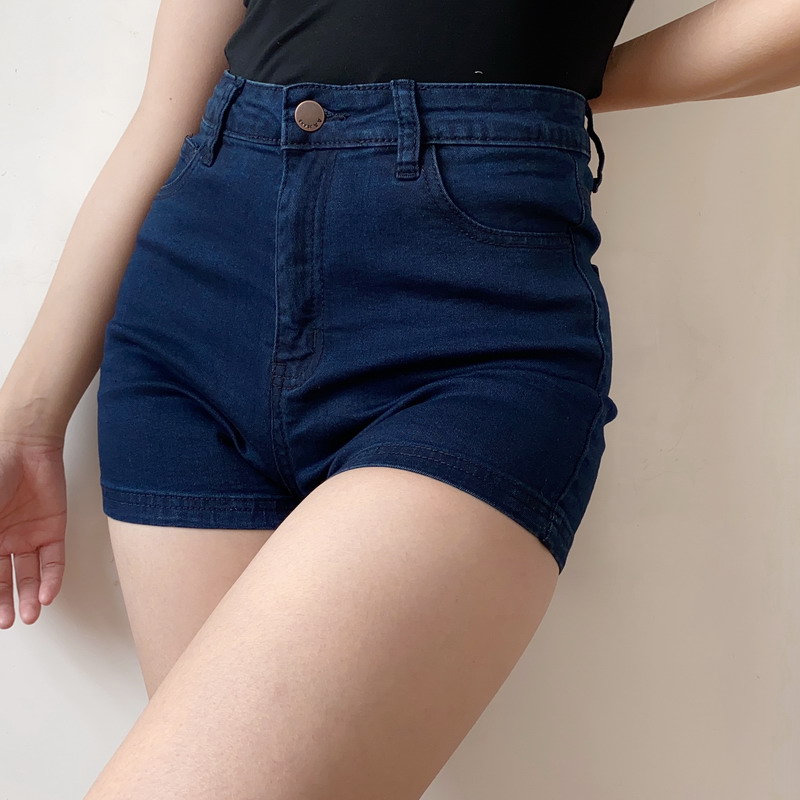 High-Waisted Slim Fit Stretch Denim Shorts for Women, Vintage American Style Sexy Summer Hot Pants High-Waisted Slim Fit Stretch Denim Shorts for Women, Vintage American Style Sexy Summer Hot Pants