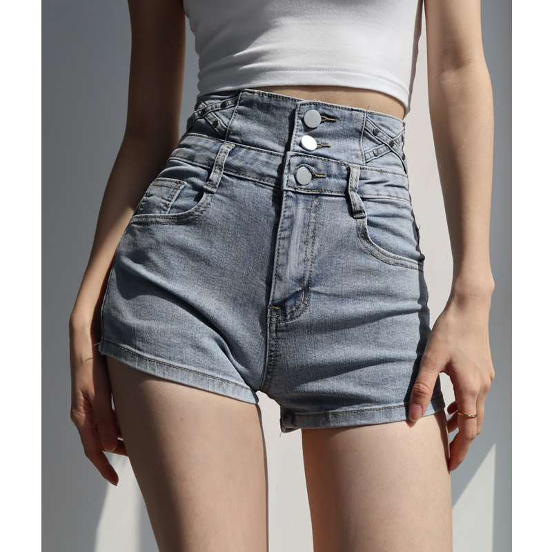 High-Waisted Vintage-Style Denim Pencil Shorts for Women - Slimming, Three-Button, Elastic Fitted Hot Pants, European American Fashion High-Waisted Vintage-Style Denim Pencil Shorts for Women - Slimming, Three-Button, Elastic Fitted Hot Pants, European American Fashion