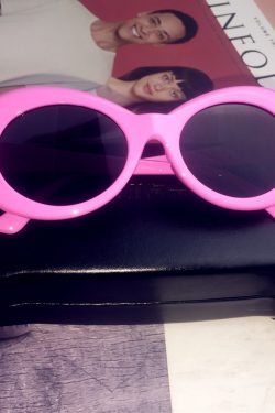 Hip-Hop Style Oval Sunglasses Inspired by Burijie Bridge and G-Dragon – Trendy Alien Glasses for Y2K Fashion Lovers