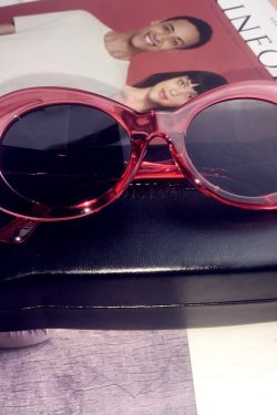 Hip-Hop Style Oval Sunglasses Inspired by Burijie Bridge and G-Dragon – Trendy Alien Glasses for Y2K Fashion Lovers