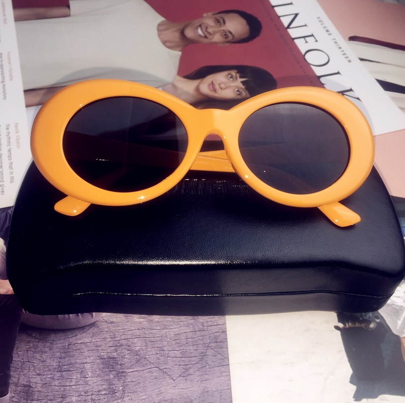 Hip-Hop Style Oval Sunglasses Inspired by Burijie Bridge and G-Dragon – Trendy Alien Glasses for Y2K Fashion Lovers Hip-Hop Style Oval Sunglasses Inspired by Burijie Bridge and G-Dragon – Trendy Alien Glasses for Y2K Fashion Lovers