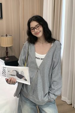 Ice Silk Hooded Sun Protection Shirt for Women - Thin Long Sleeve Cardigan Top for Summer - Cool Feeling, Lightweight, Stylish