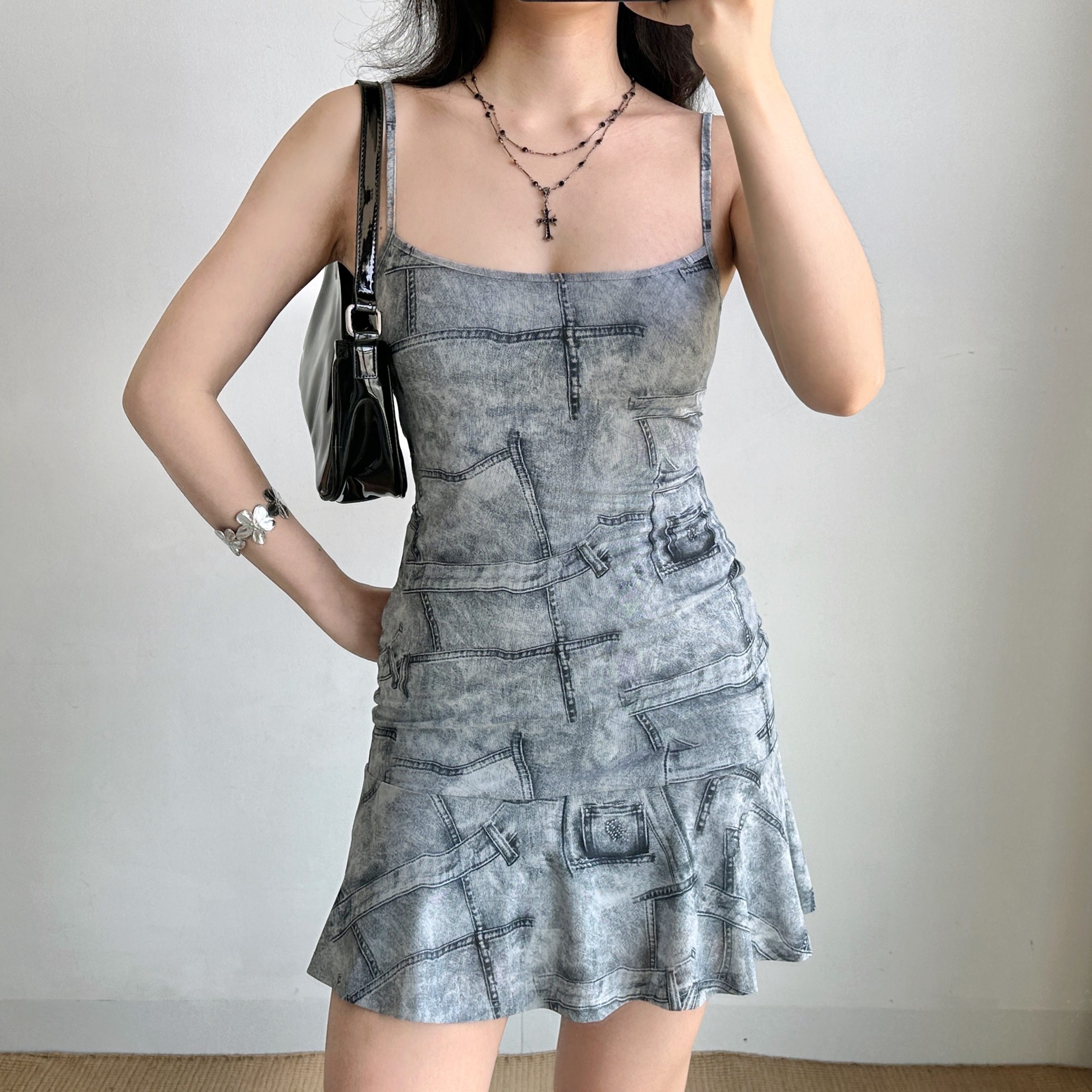 Imitation Denim Printed Dress with Straps, Ruffled Short Skirt, European American Style, Trendy Casual Fashion Imitation Denim Printed Dress with Straps, Ruffled Short Skirt, European American Style, Trendy Casual Fashion