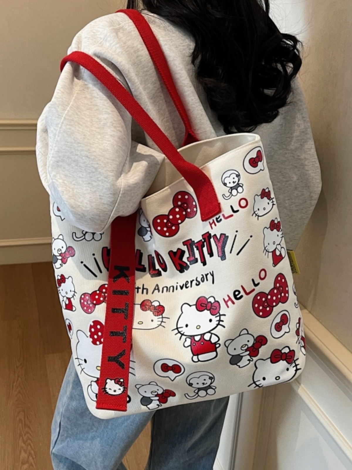 Japanese-Style Cartoon Canvas Tote Bag for Women - Large Capacity Student Shoulder Bag for Summer Commuting and Classes Japanese-Style Cartoon Canvas Tote Bag for Women - Large Capacity Student Shoulder Bag for Summer Commuting and Classes