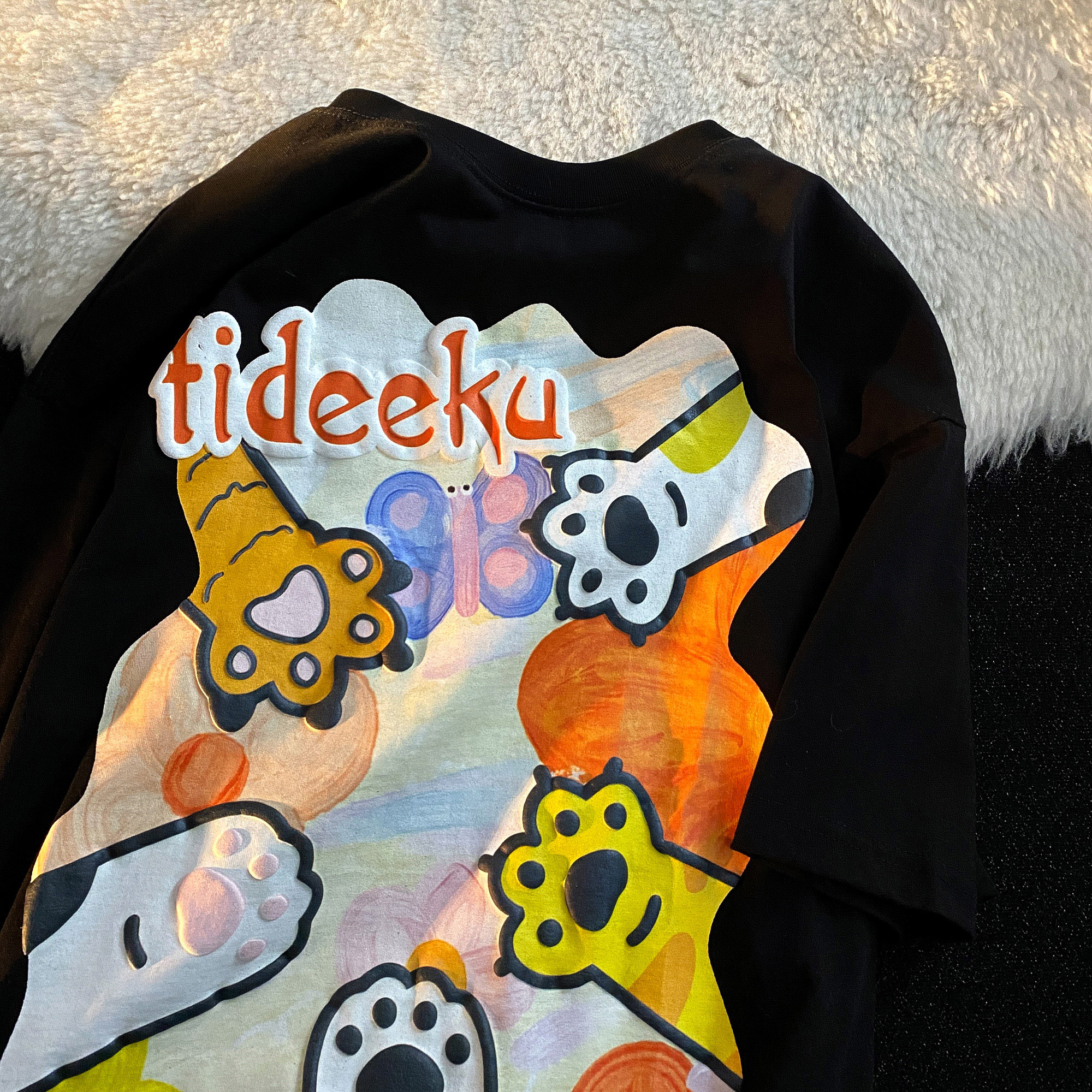 Japanese-Style Cartoon Graffiti Short Sleeve T-Shirt for Men & Women, Plus Size, Trendy Couple Outfit, Casual Streetwear Japanese-Style Cartoon Graffiti Short Sleeve T-Shirt for Men & Women, Plus Size, Trendy Couple Outfit, Casual Streetwear