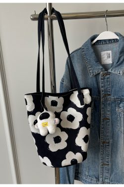 Japanese-Style Floral Canvas Bucket Bag for Women - 2025 Versatile Large Capacity Shoulder Tote for Commuting