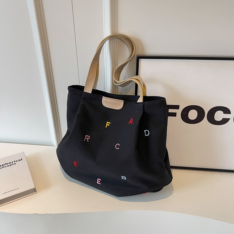 Japanese-Style Large-Capacity Shoulder Bag for Students - Versatile Casual Tote for Class and Commuting Japanese-Style Large-Capacity Shoulder Bag for Students - Versatile Casual Tote for Class and Commuting