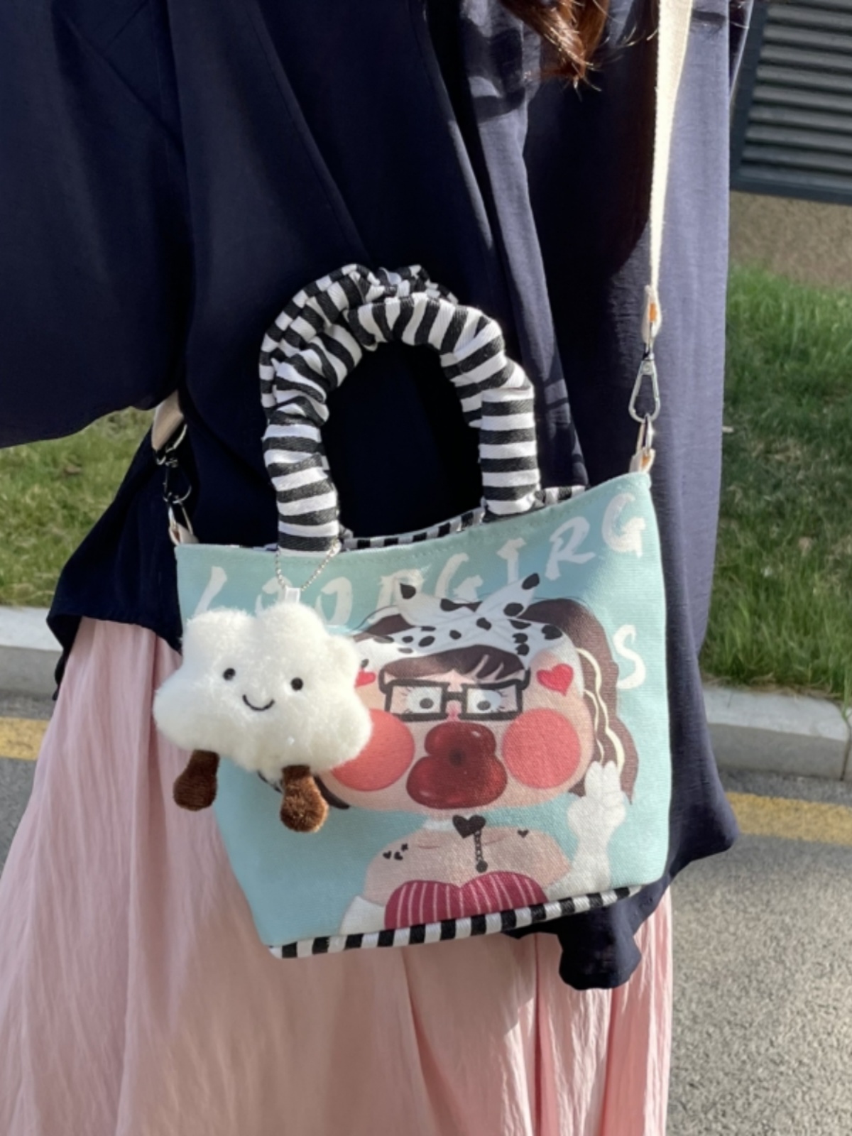 Japanese-Style Summer Canvas Handheld Bucket Bag for Women - Cute Cartoon Design, Versatile Crossbody & Shoulder Bag Japanese-Style Summer Canvas Handheld Bucket Bag for Women - Cute Cartoon Design, Versatile Crossbody & Shoulder Bag