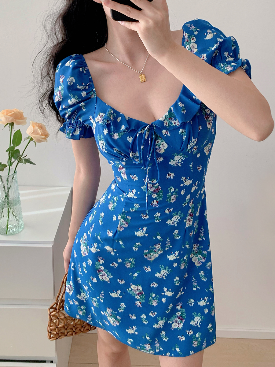 Klein Blue Floral Puff Sleeve Dress - Slim Fit, Waist-Defined, Versatile Vacation Style, Perfect for Summer Outings and 90s Inspired Looks Klein Blue Floral Puff Sleeve Dress - Slim Fit, Waist-Defined, Versatile Vacation Style, Perfect for Summer Outings and 90s Inspired Looks