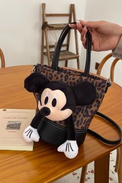 Korean-Style Cartoon Anime Crossbody Bag - Cute Girl Bucket Bag for Spring/Summer 2025, Trendy High-End Underarm Bag