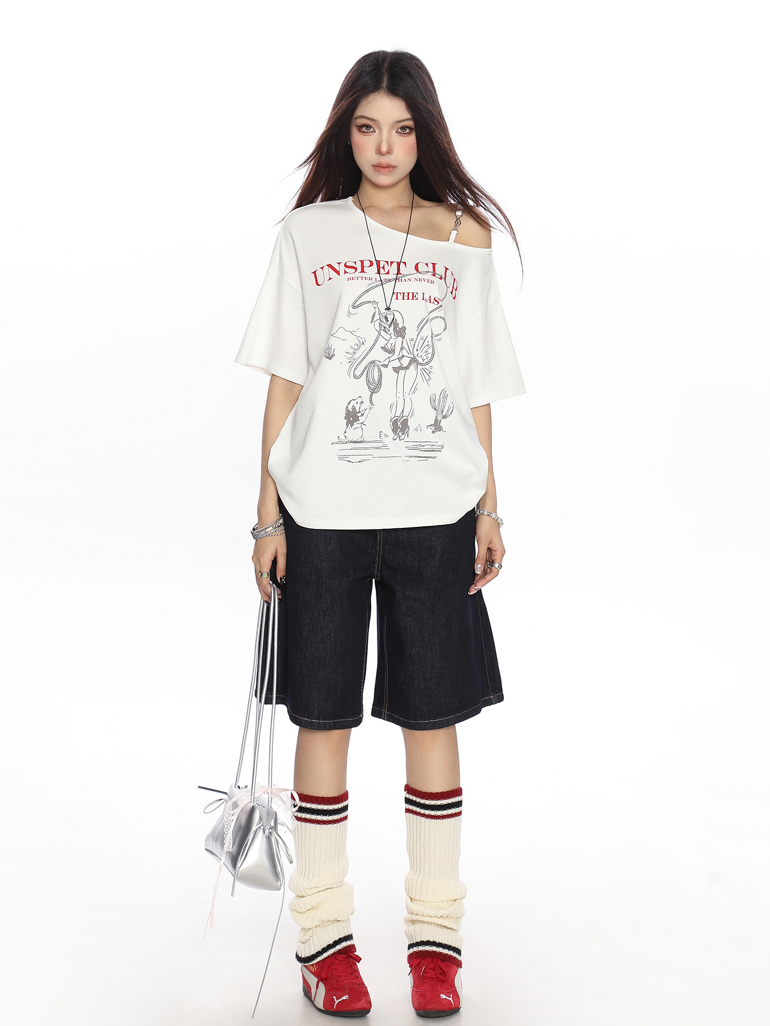 Korean Style Graffiti Off-Shoulder Sleeveless T-Shirt for Women - Summer Loose Casual Top Korean Style Graffiti Off-Shoulder Sleeveless T-Shirt for Women - Summer Loose Casual Top