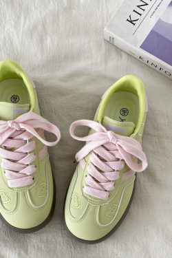 Korean Style Green Apple Training Shoes for Women - 2025 Casual White Sneakers, Versatile A-Gan Board Shoes