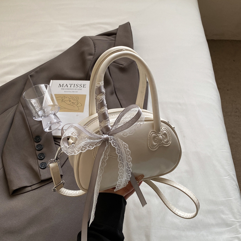 Korean Style Handheld Bowling Bag for Women - Fashionable Versatile Shoulder Crossbody Bag - Simple Casual 2025 Design Korean Style Handheld Bowling Bag for Women - Fashionable Versatile Shoulder Crossbody Bag - Simple Casual 2025 Design